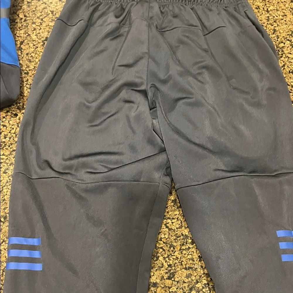 Adidas Blue and Gray Tracksuit - Picture 9 of 14